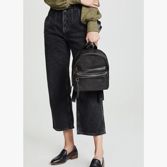 Madewell Handbags - MADEWELL LORIMER MINI LEATHER BACKPACK